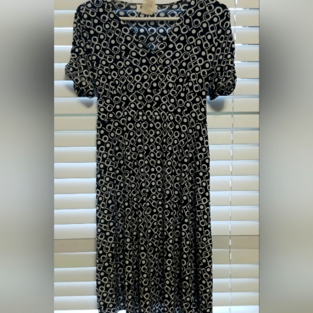 She's the 1 Dress black and white dress